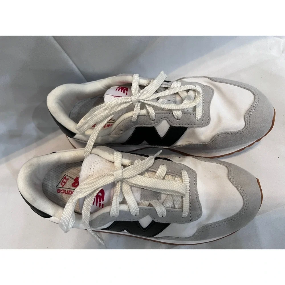 New Balance 237 Kids Casual Lifestyle Sneakers White‎ Grey Black Big Kid 4